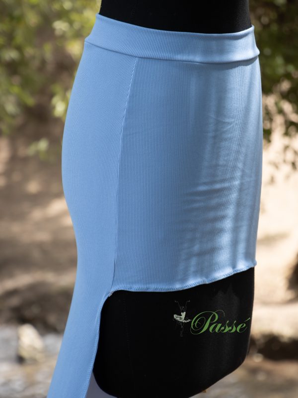 Falda irregular celeste - Imagen 3