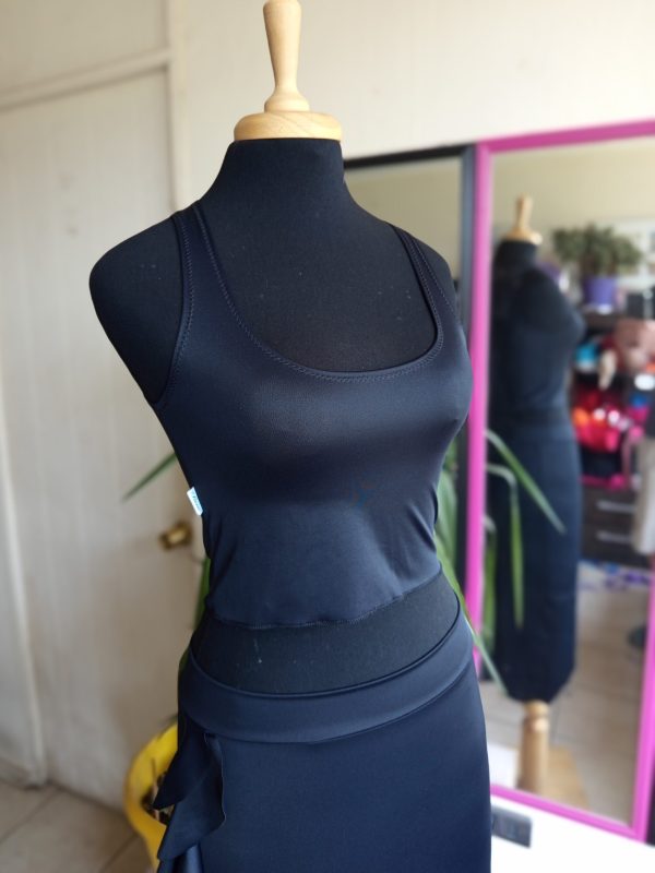 Conjunto negro - Top & falda - Imagen 2